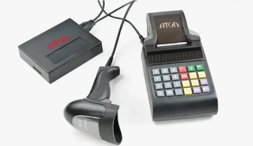 Вместе с FPrintPay-90АК продаются сканер штрихкода и транспортный модуль УТМ HUB